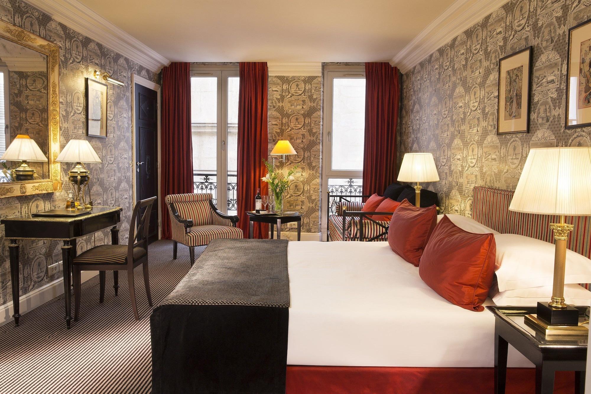 D'estrées Hotel 4*